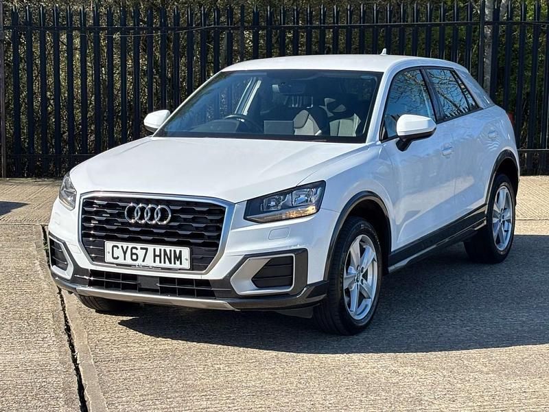 Used Audi Q2 Sport 116 HP (85 kW) 2018 White SUV
