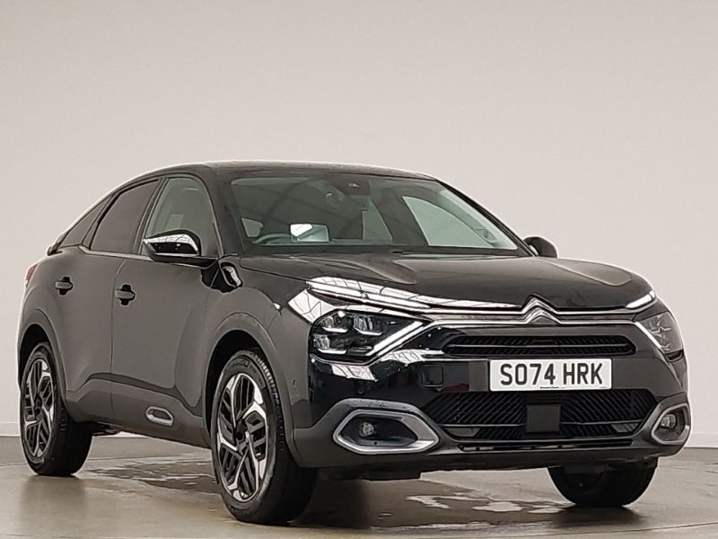 Metallic perla nera black New 2025 Citroën C4 PureTech Hatchback | £19,998 (Fair price) - Image 1/4