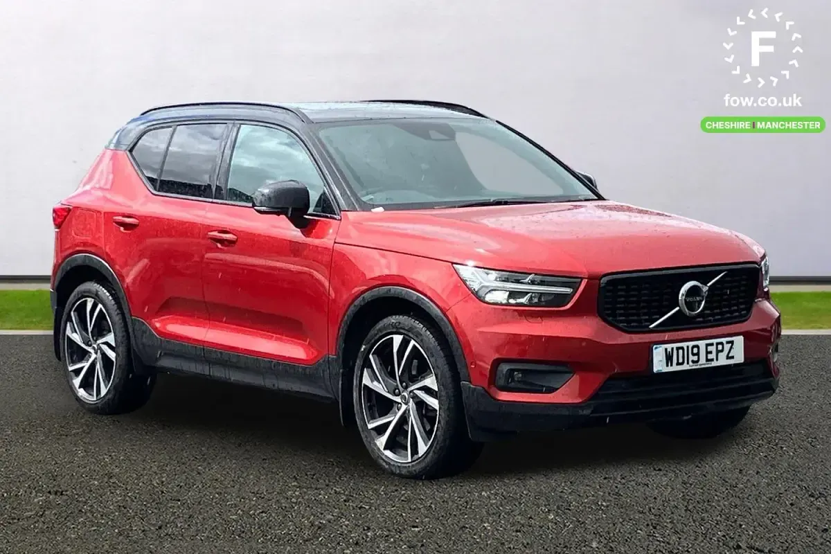 Used Volvo XC40 R-Design Pro 247 HP (181 kW) 2019 SUV