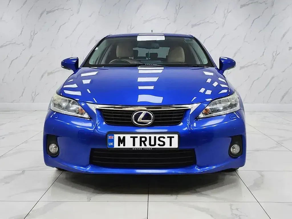 Used Lexus CT200h 2013 Blue Hatchback