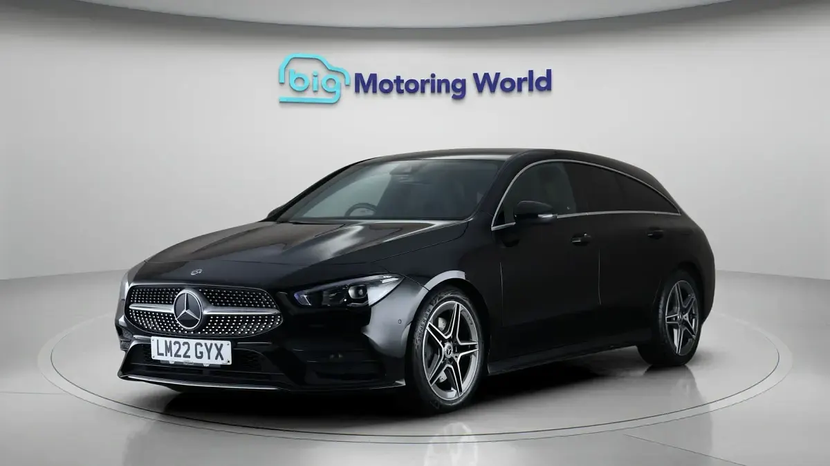 Used Mercedes CLA200 Shooting Brake AMG line 163 HP (119 kW) 2022 Black Estate