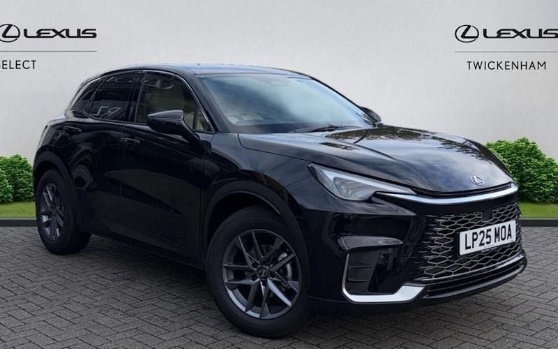 New 2025 Lexus LBX SUV | £31,950 (Fair price) - Image 1/4