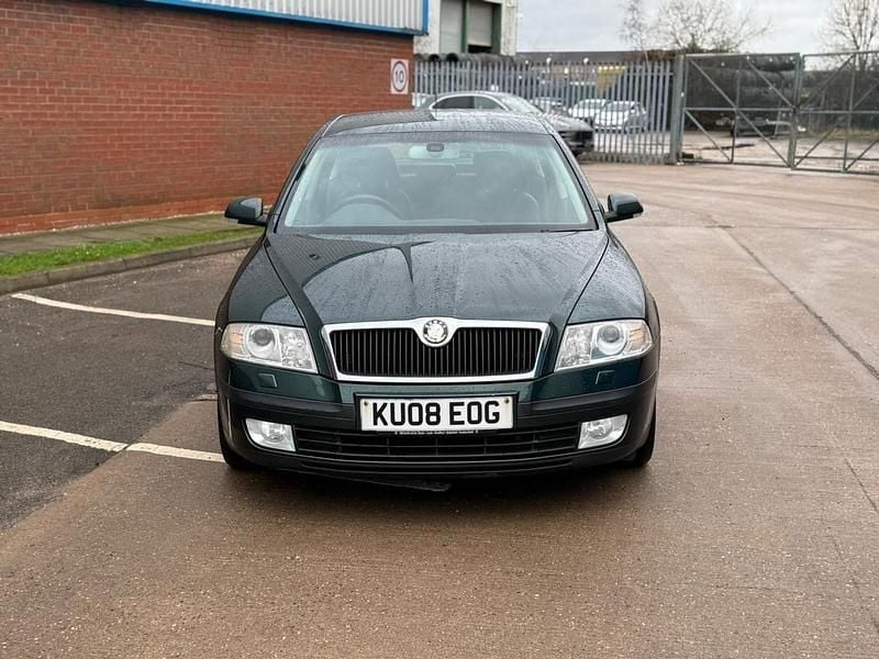 Used Skoda Octavia LAURIN & KLEMENT 2008 Green Hatchback