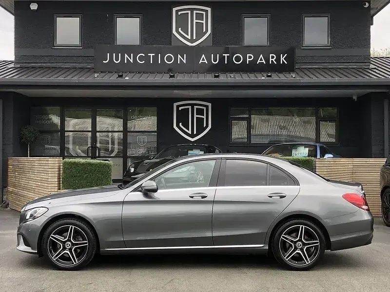 Used Mercedes C220 SE 194 HP (142 kW) 2019 Grey Sedan