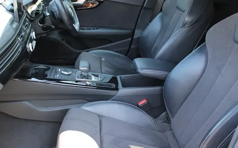 Used Audi A4 Black Edition 190 HP (139 kW) 2019 Grey Estate