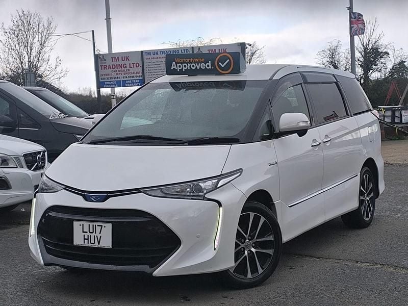 Used Toyota Estima Hybrid 2017 Pearl white Hatchback