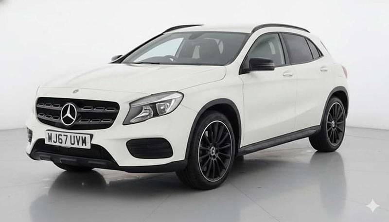 Used Mercedes GLA200 AMG line 136 HP (100 kW) 2017 White SUV
