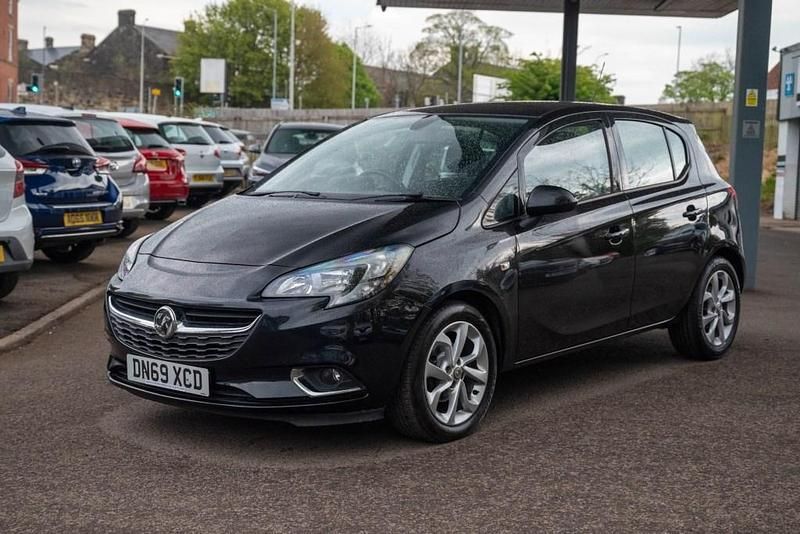Second-hand Vauxhall Corsa SRi 2019 Negru Hatchback