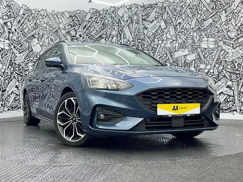 Used Ford Focus ST-Line X 182 HP (133 kW) 2020 Blue Estate