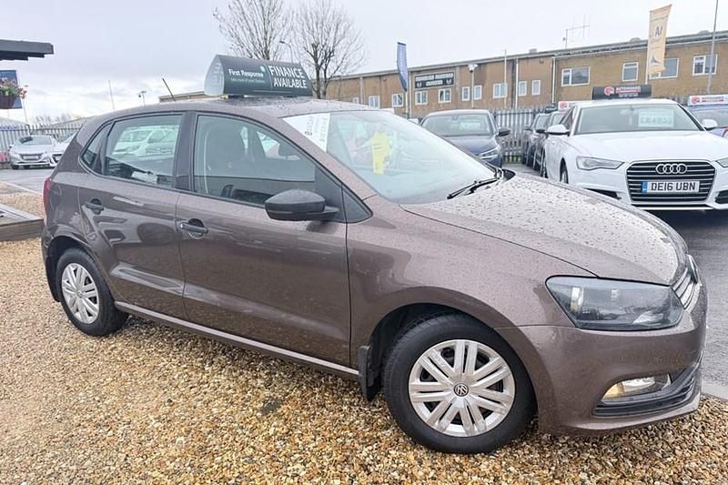 Used VW Polo S 2015 Brown Hatchback
