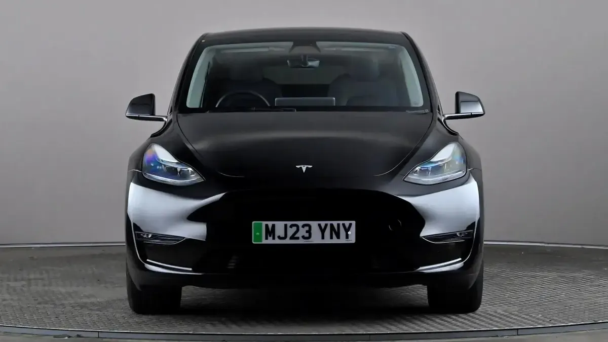 Used Tesla Model Y Long Range AWD 282 kW (384 HP) 2023 Black SUV