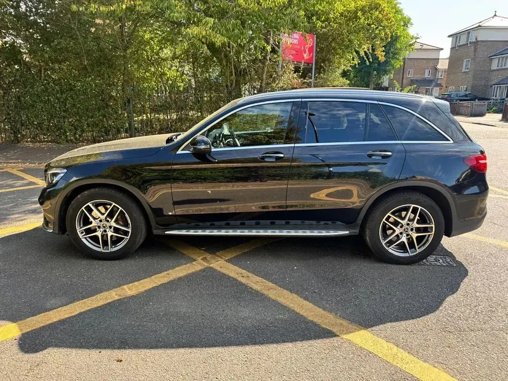 Used Mercedes GLC220 AMG line 170 HP (125 kW) 2019 Black SUV