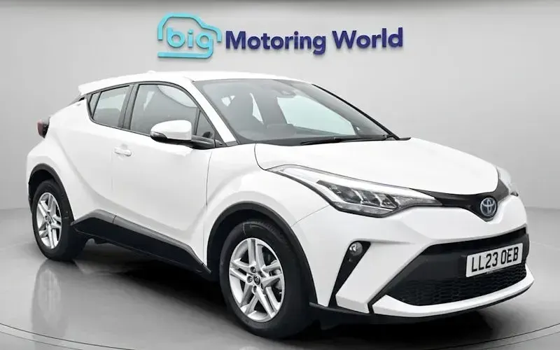 Used Toyota C-HR 122 HP (89 kW) 2023 SUV