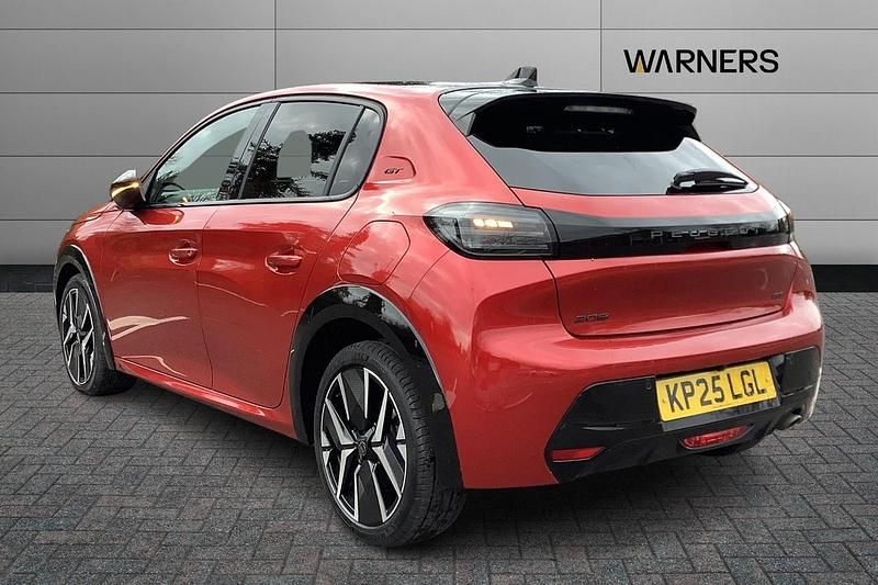 Used Peugeot 208 GT 99 HP (72 kW) 2025 Red Hatchback