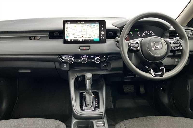 Used Honda HR-V Elegance 131 HP (96 kW) 2023 Beige SUV