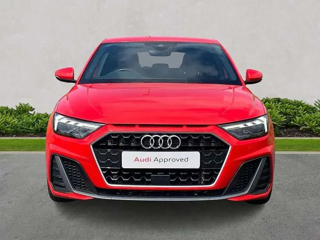 Used Audi A1 S-Line 113 HP (83 kW) 2020 Red SUV