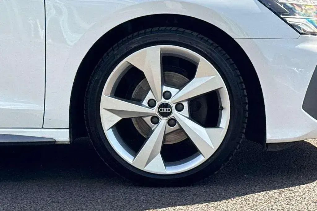 Used Audi A3 S-Line 108 HP (79 kW) 2023 White Sedan