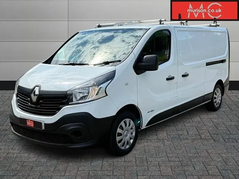 Used Renault Trafic Business 118 HP (86 kW) 2017 White MPV