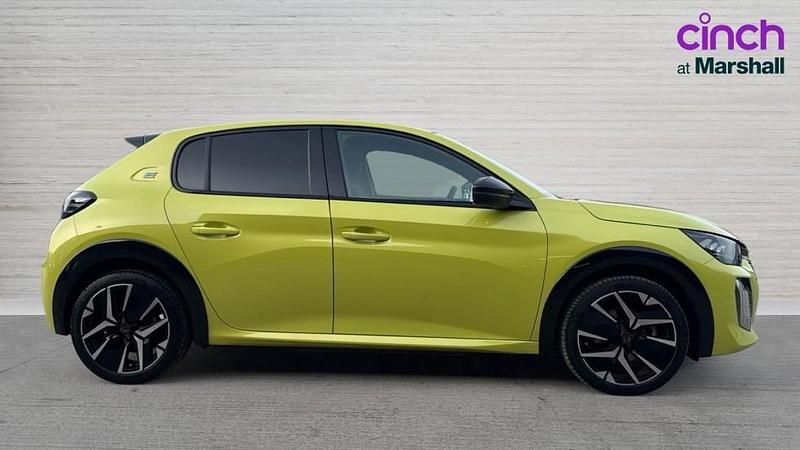 Used Peugeot e-208 GT 114 kW (156 HP) 2024 Yellow Hatchback