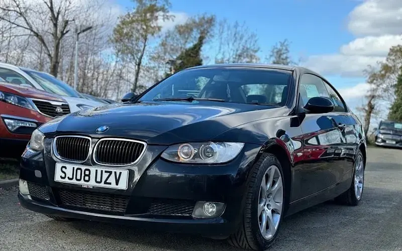 Used BMW 320 177 HP (130 kW) 2010 Coupe