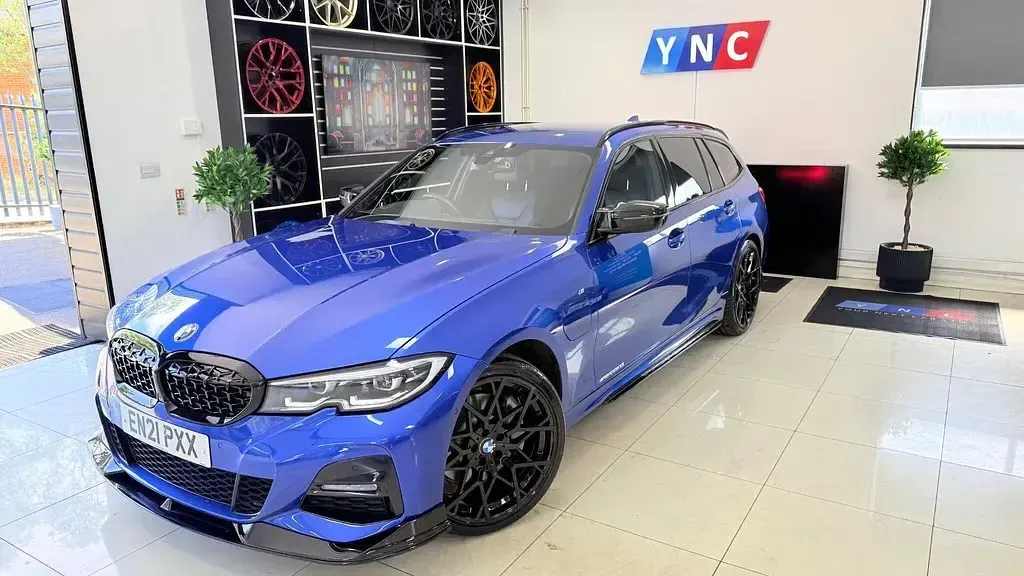 Used BMW 330e M Sport 2021 Blue Estate