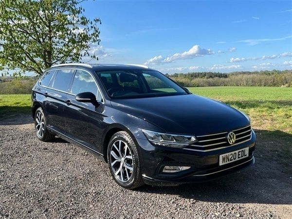 Black Used 2020 VW Passat SEL Estate | £14,495 (Fair price) - Image 1/1