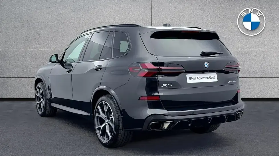 Ny BMW X5 M Sport 294 HK (216 kW) 2025 Svart SUV