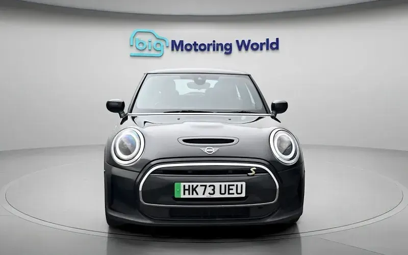 Used Mini Cooper Level 3 135 kW (184 HP) 2023 Hatchback