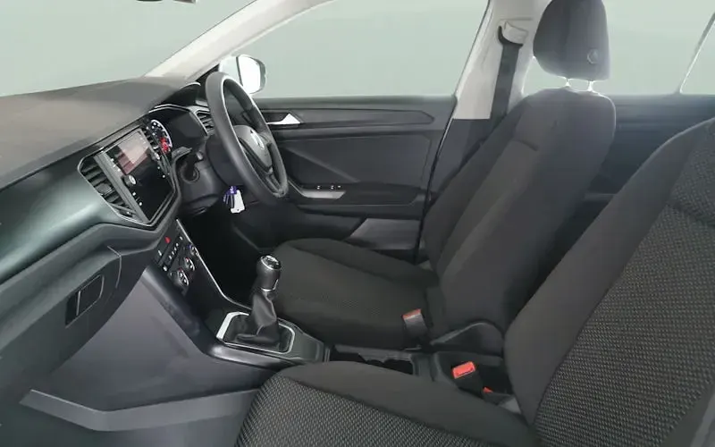 Usado VW T-Roc S 110 HP (80 kW) 2021 Branco SUV