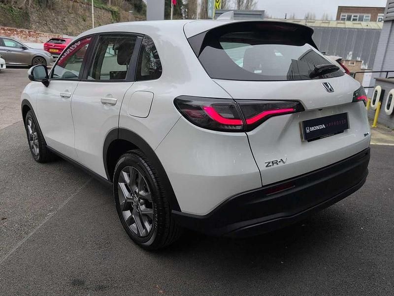 New Honda ZR-V Elegance 184 HP (135 kW) 2025 White SUV
