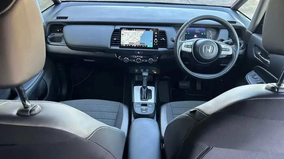 New Honda Jazz Advance 122 HP (89 kW) 2025 White Hatchback