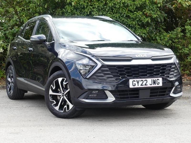 Black Used 2022 Kia Sportage 3 SUV | £22,484 (A bit pricey) - Image 1/4