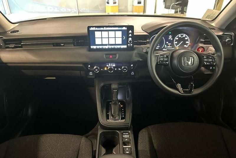 Second-hand Honda HR-V Elegance 131 CP (96 kW) 2024 Bej SUV