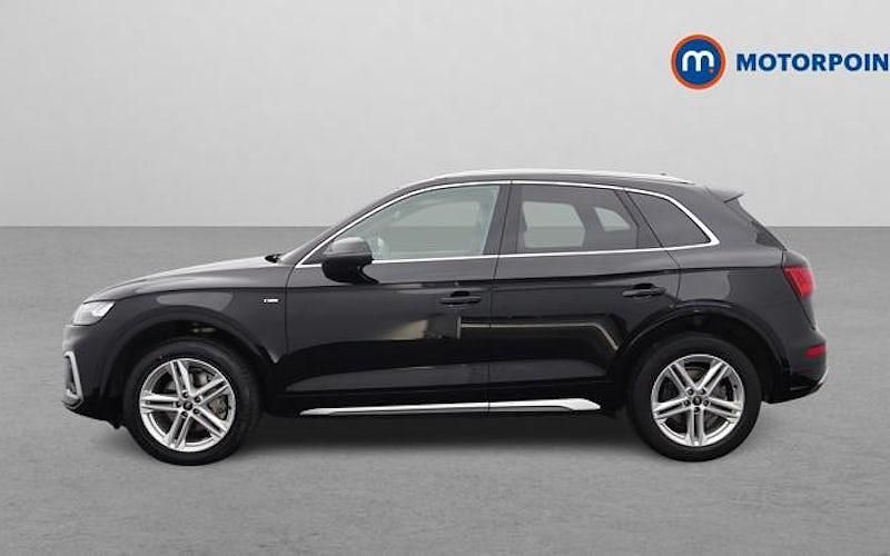 Used Audi Q5 S-Line 204 HP (150 kW) 2023 Black SUV