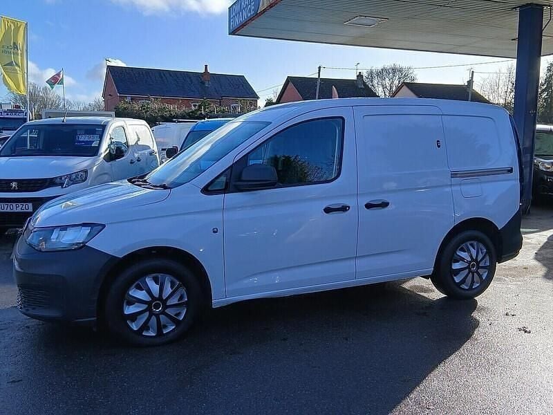 Used VW Caddy 102 HP (75 kW) 2021 White MPV