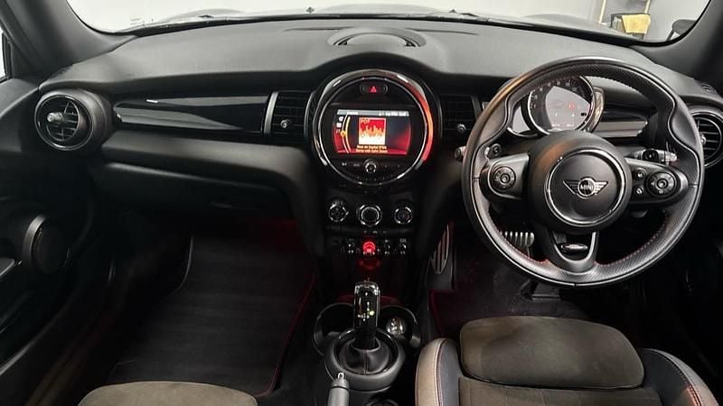 Used Mini John Cooper Works Hatch 228 HP (167 kW) 2021 Grey Hatchback