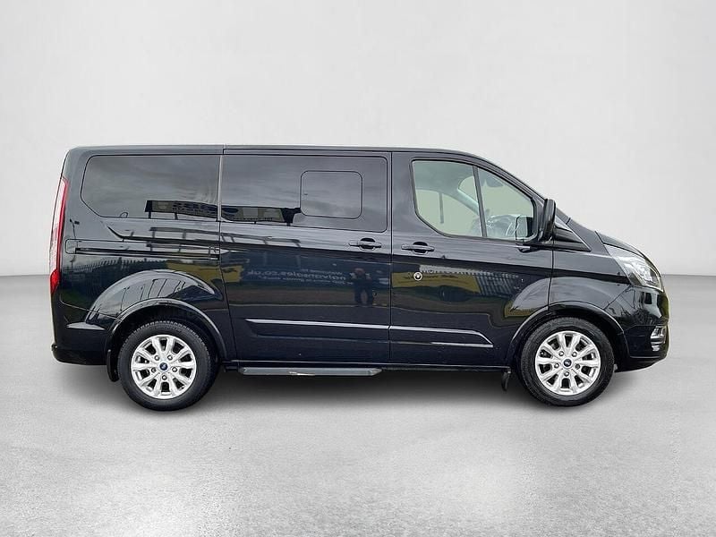Used Ford Tourneo Titanium 130 HP (95 kW) 2020 Black MPV