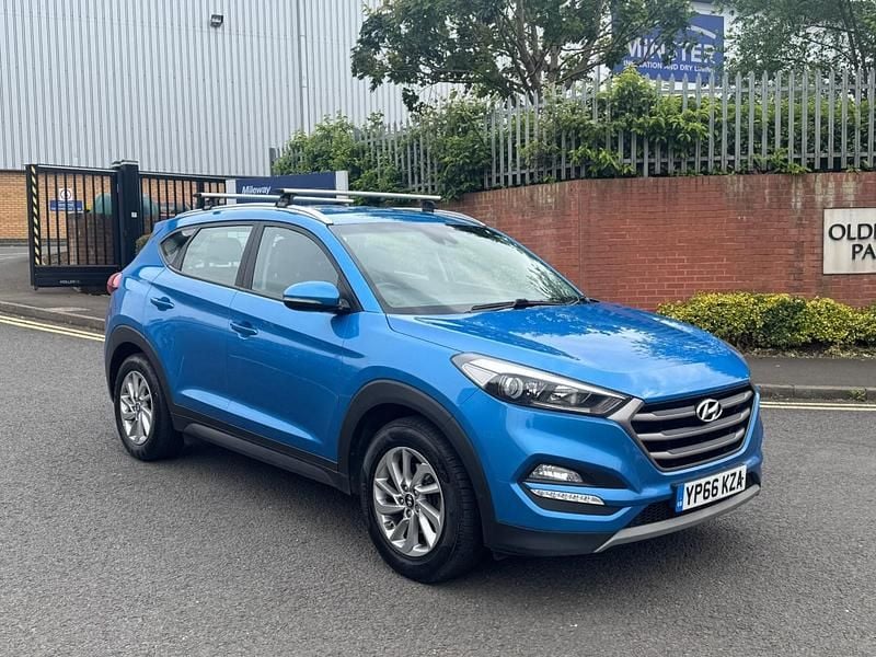 Blue Used 2016 Hyundai Tucson SE SUV | £4,795 (Expensive) - Image 1/4