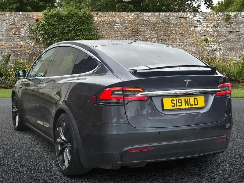 Used Tesla Model X 306 kW (417 HP) 2017 Silver SUV