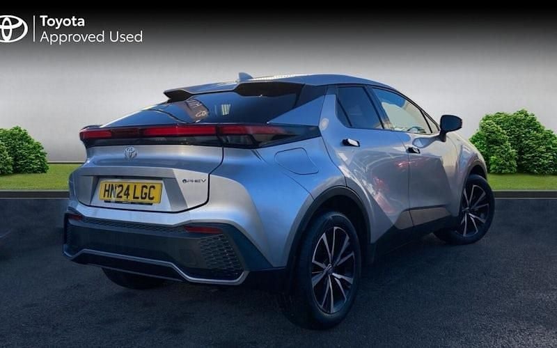 Used Toyota C-HR Design 223 HP (164 kW) 2024 Silver metallic SUV