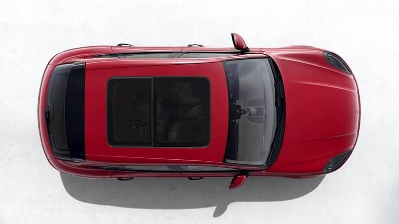 Used Porsche Macan 265 HP (194 kW) 2022 Red SUV