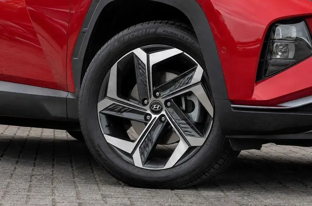 Used Hyundai Tucson Premium 265 HP (194 kW) 2022 Red SUV
