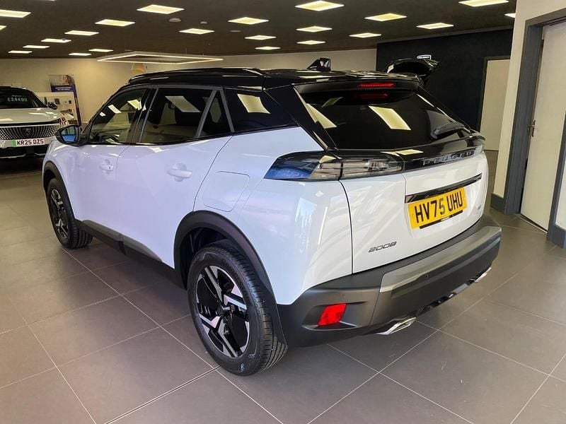 Second-hand Peugeot 2008 GT 129 CP (94 kW) 2025 Alb SUV