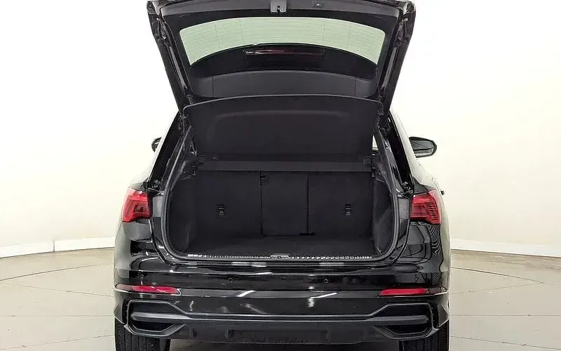 Used Audi Q3 S-Line 150 HP (110 kW) 2023 SUV