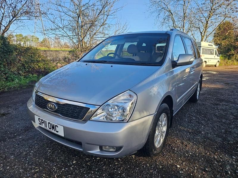 Used Kia Sedona 2011 Silver Van