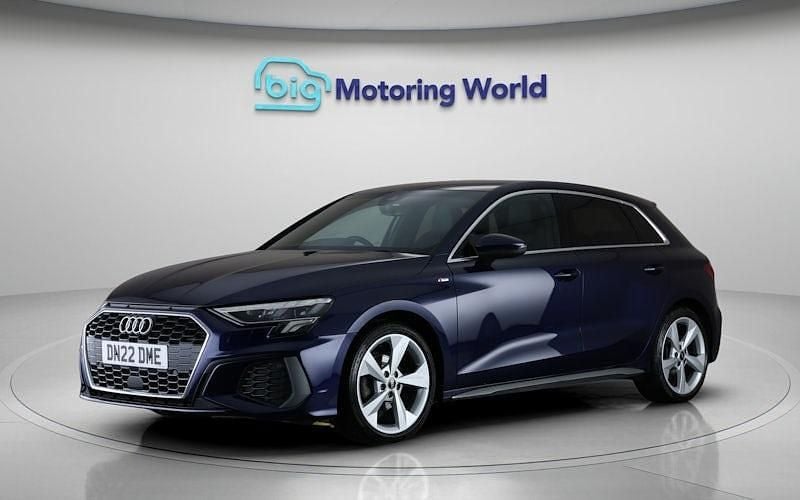 Used Audi A3 Sportback S-Line 150 HP (110 kW) 2024 Hatchback