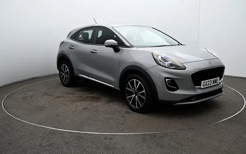 Usado Ford Puma Titanium 155 HP (114 kW) 2023 Prateado SUV