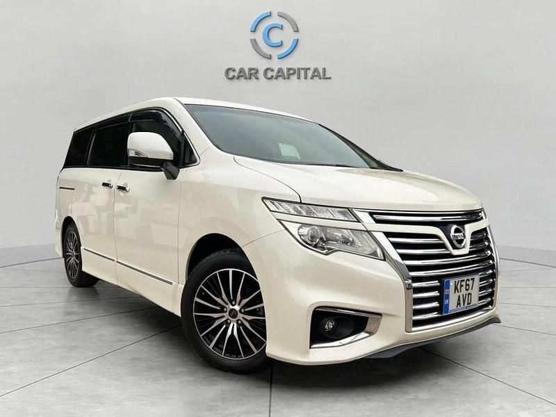 Used Nissan Elgrand Prestige 2017 White MPV