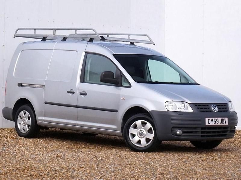 Used VW Caddy Maxi 104 HP (76 kW) 2009 Silver MPV