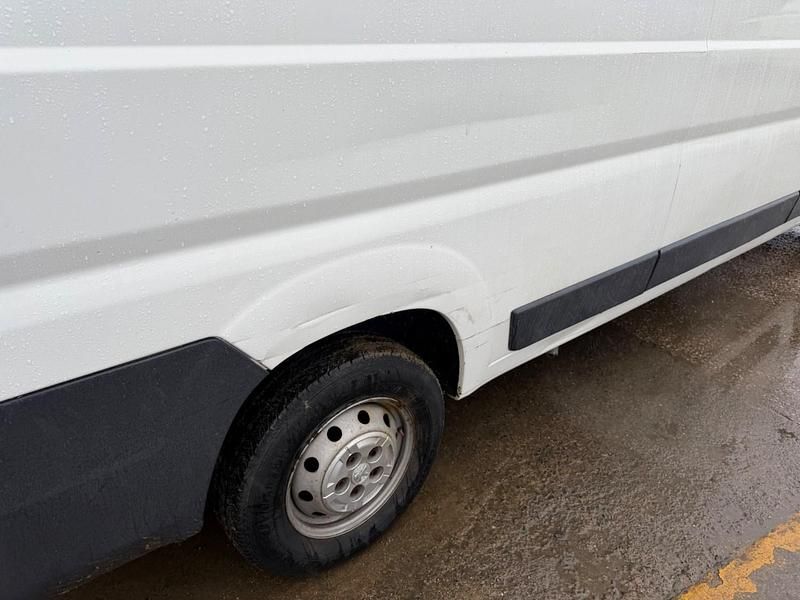 Used Peugeot Boxer 130 HP (95 kW) 2016 White Van